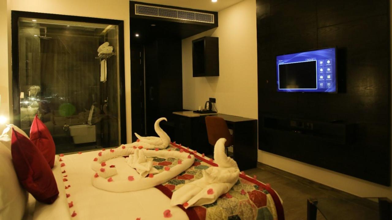 Rosetum Kasauli Hotel Exterior photo