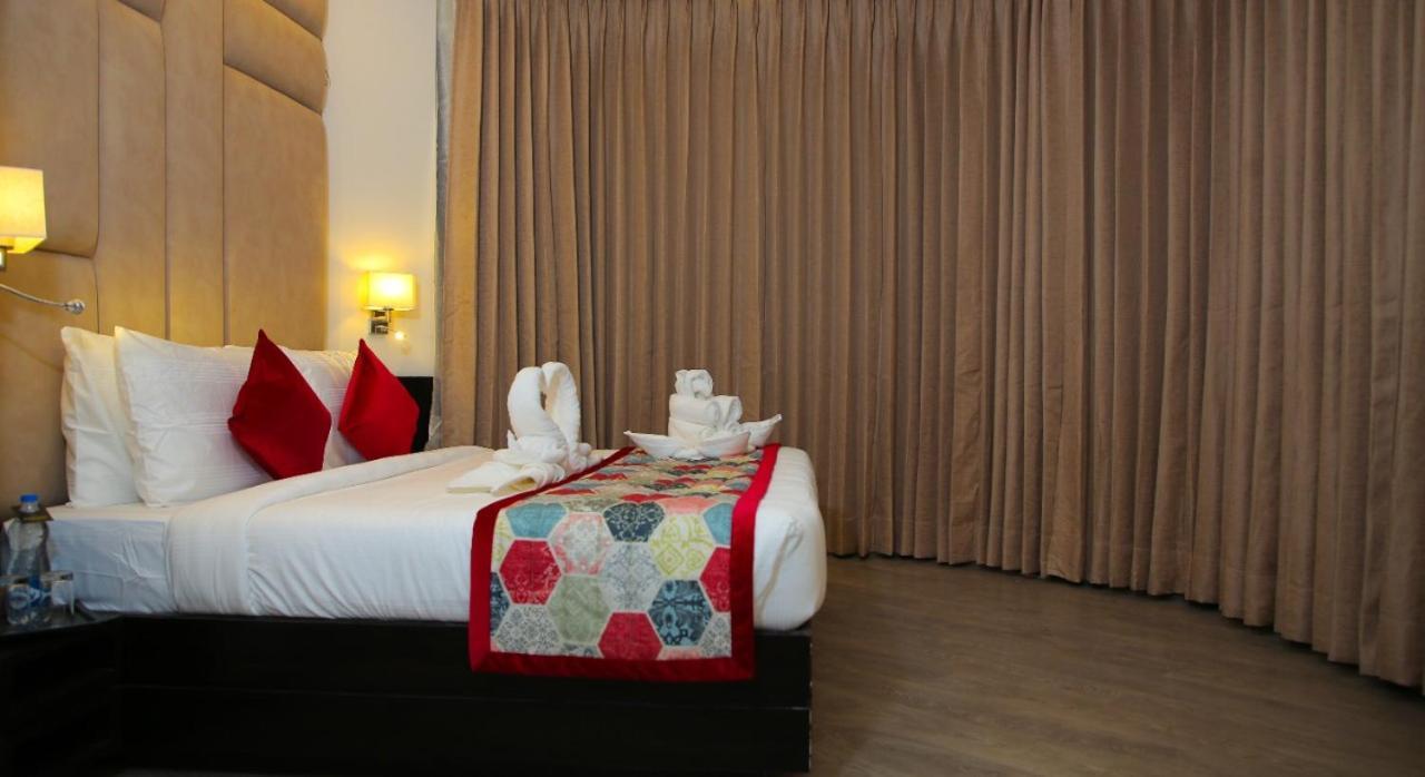 Rosetum Kasauli Hotel Exterior photo