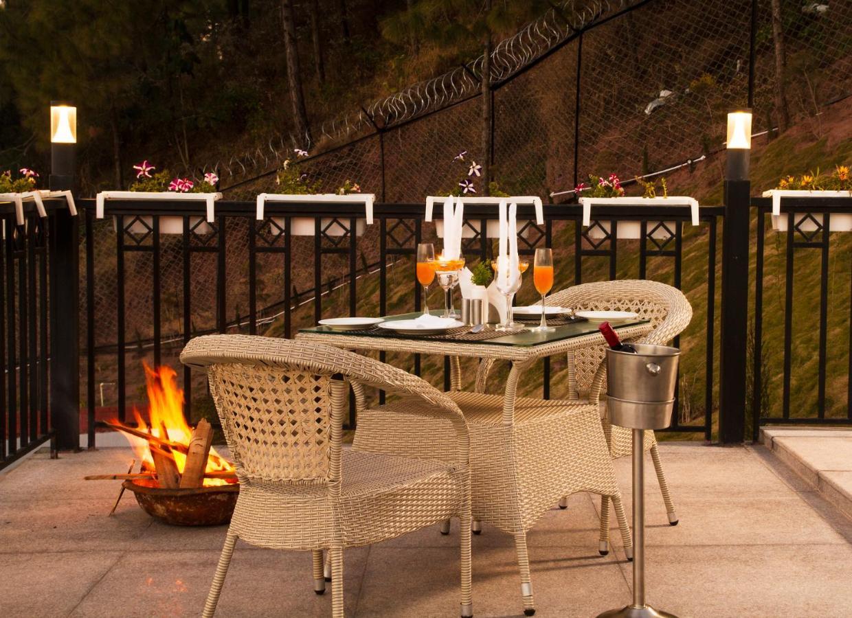 Rosetum Kasauli Hotel Exterior photo